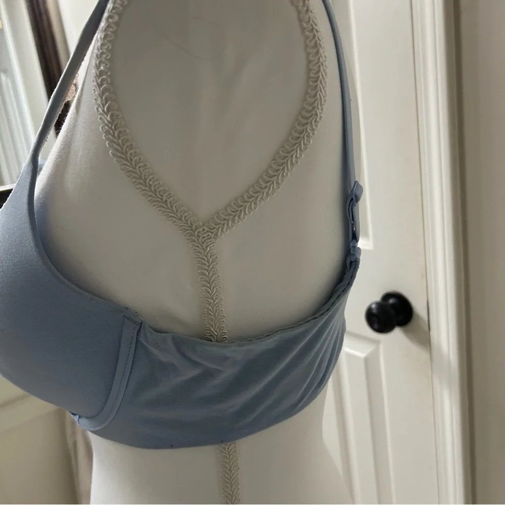 Victoria's Secret blue Padded Bra size 36C - Picture 4 of 9